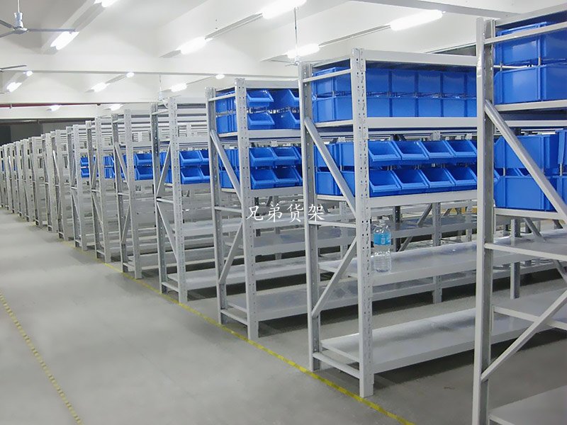 為什么輕、中型倉儲貨架大受消費(fèi)者歡迎？